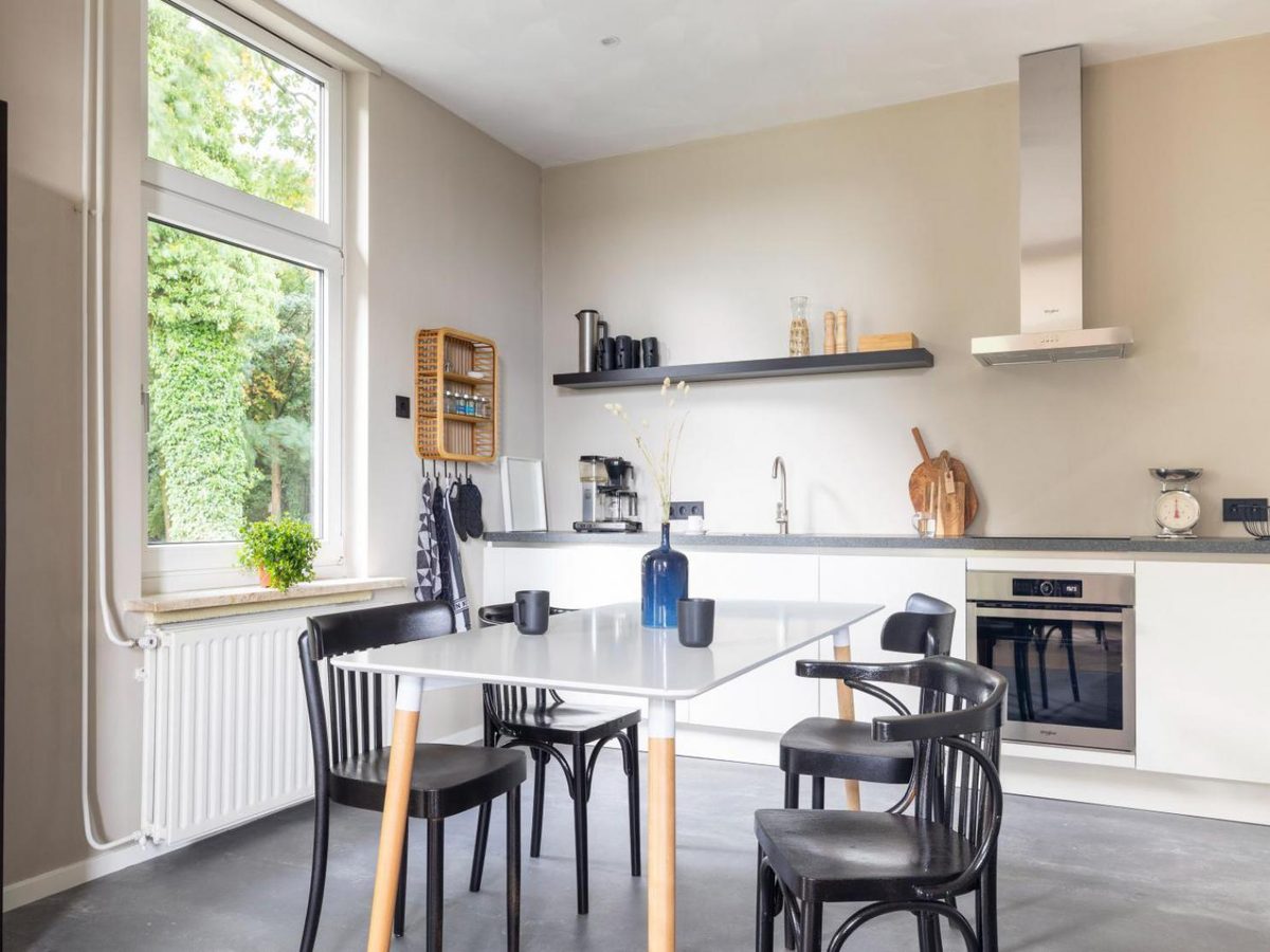 De moderne open keuken